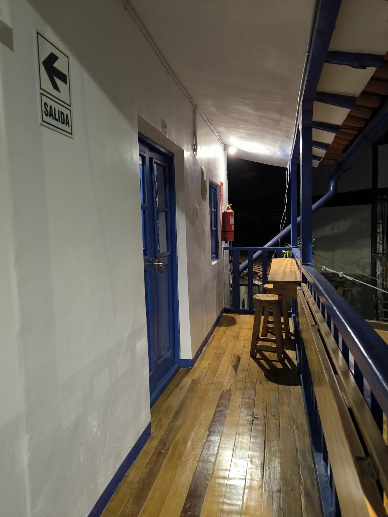 Haku Hostel Cuzco Buitenkant foto
